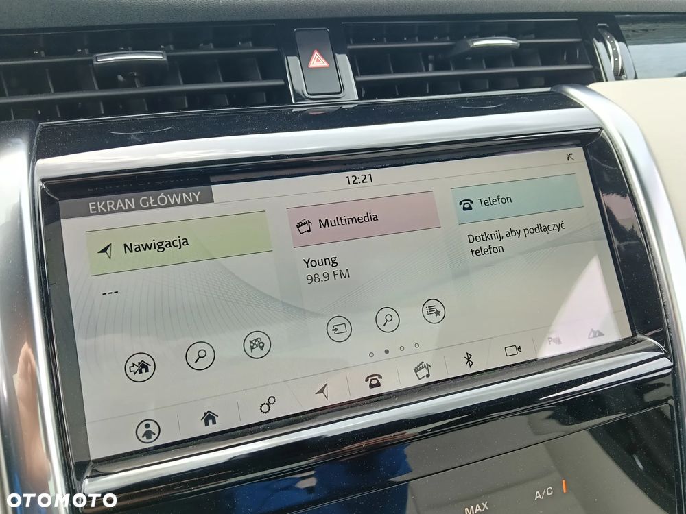 Land Rover Discovery Sport P300e R-Dynamic - 29
