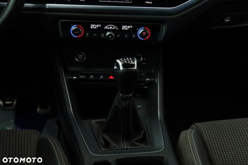 Audi Q3 - 18