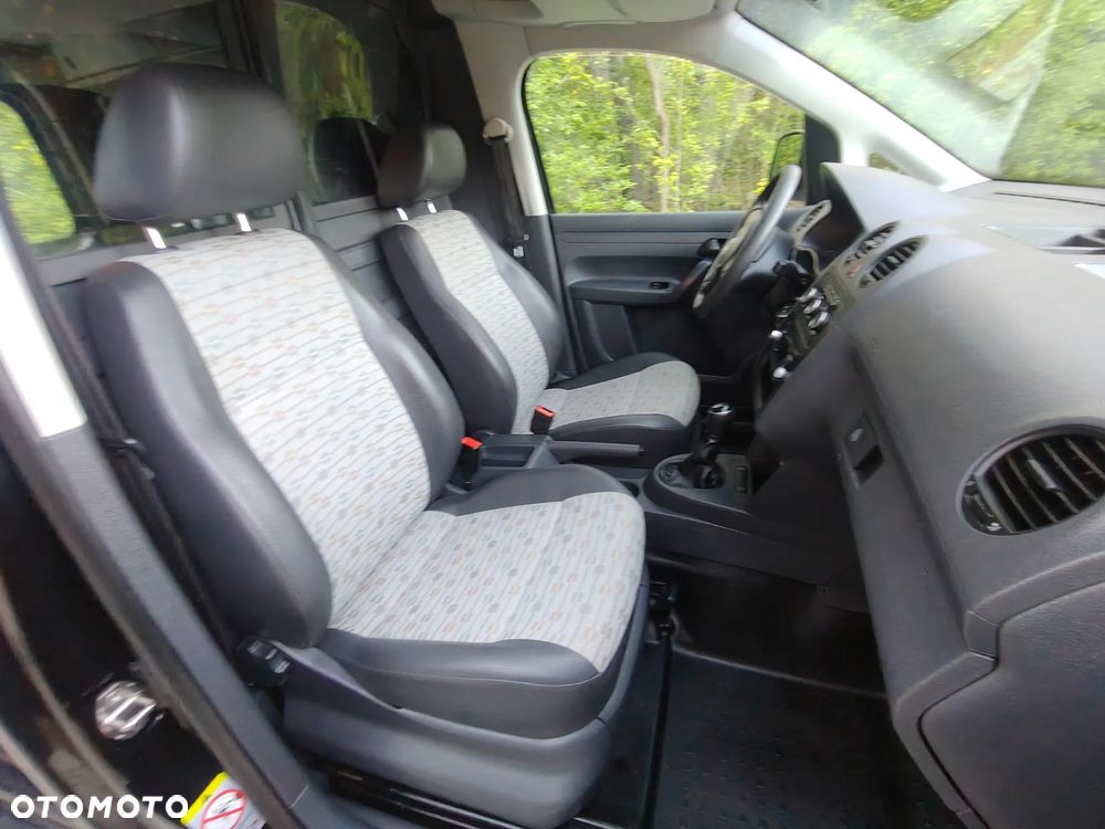 Volkswagen Caddy - 28