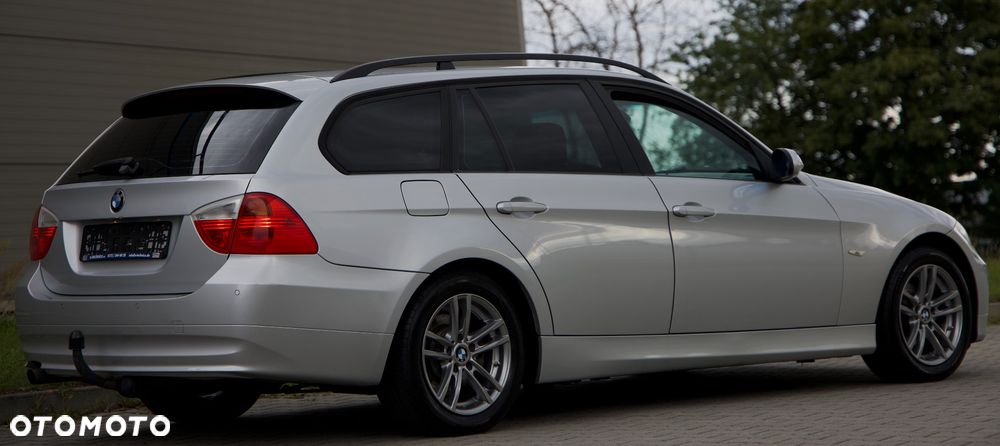 BMW Seria 3 - 18