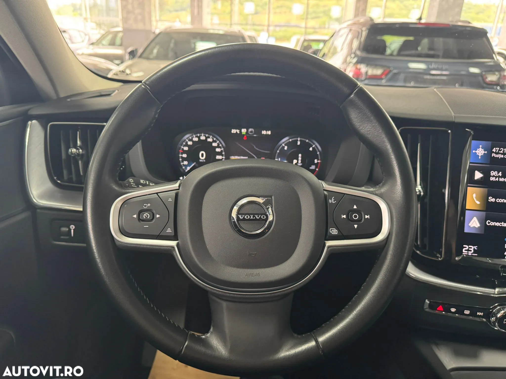 Volvo XC 60 B4 D AWD Geartronic Momentum Pro - 19