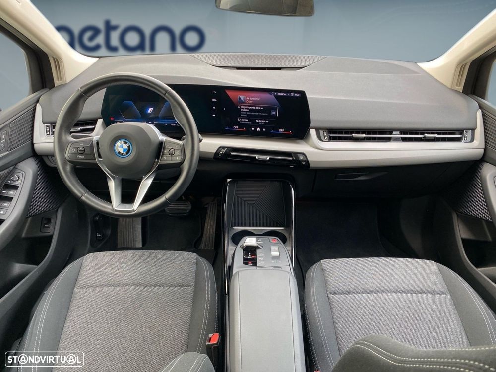 BMW 225xe Active Tourer e xDrive — photo 5