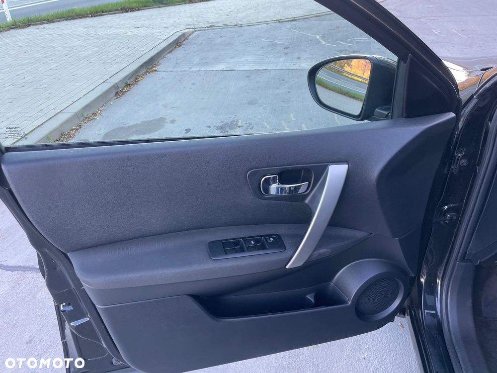 Nissan Qashqai - 10