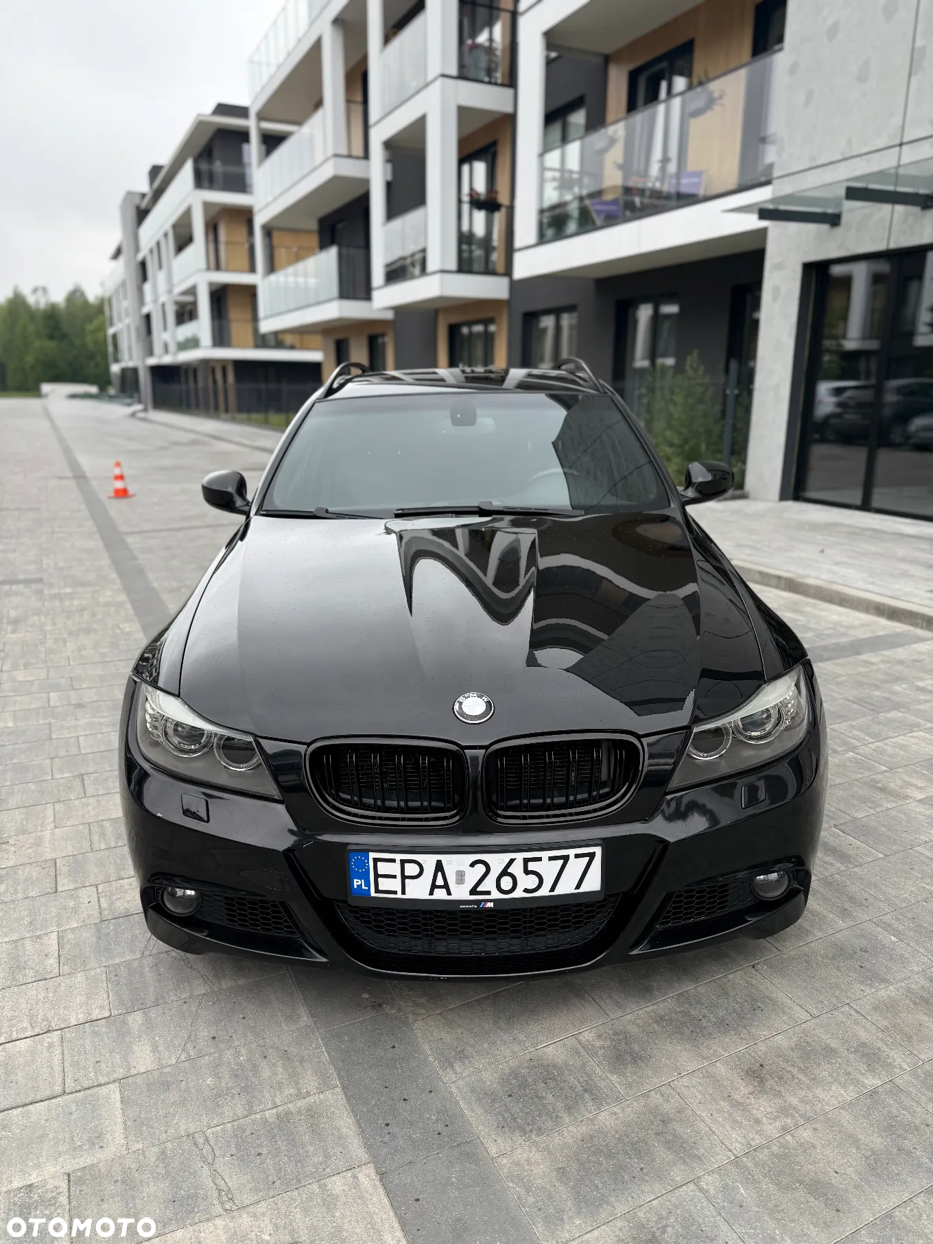 BMW Seria 3 330d xDrive - 5