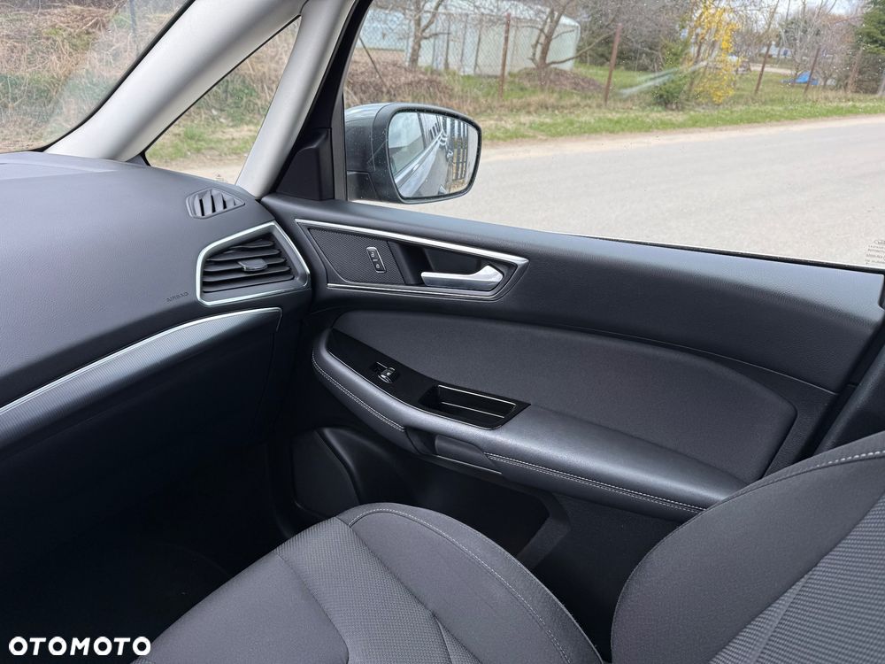 Ford S-Max 1.5 Eco Boost Start-Stopp TITANIUM - 27