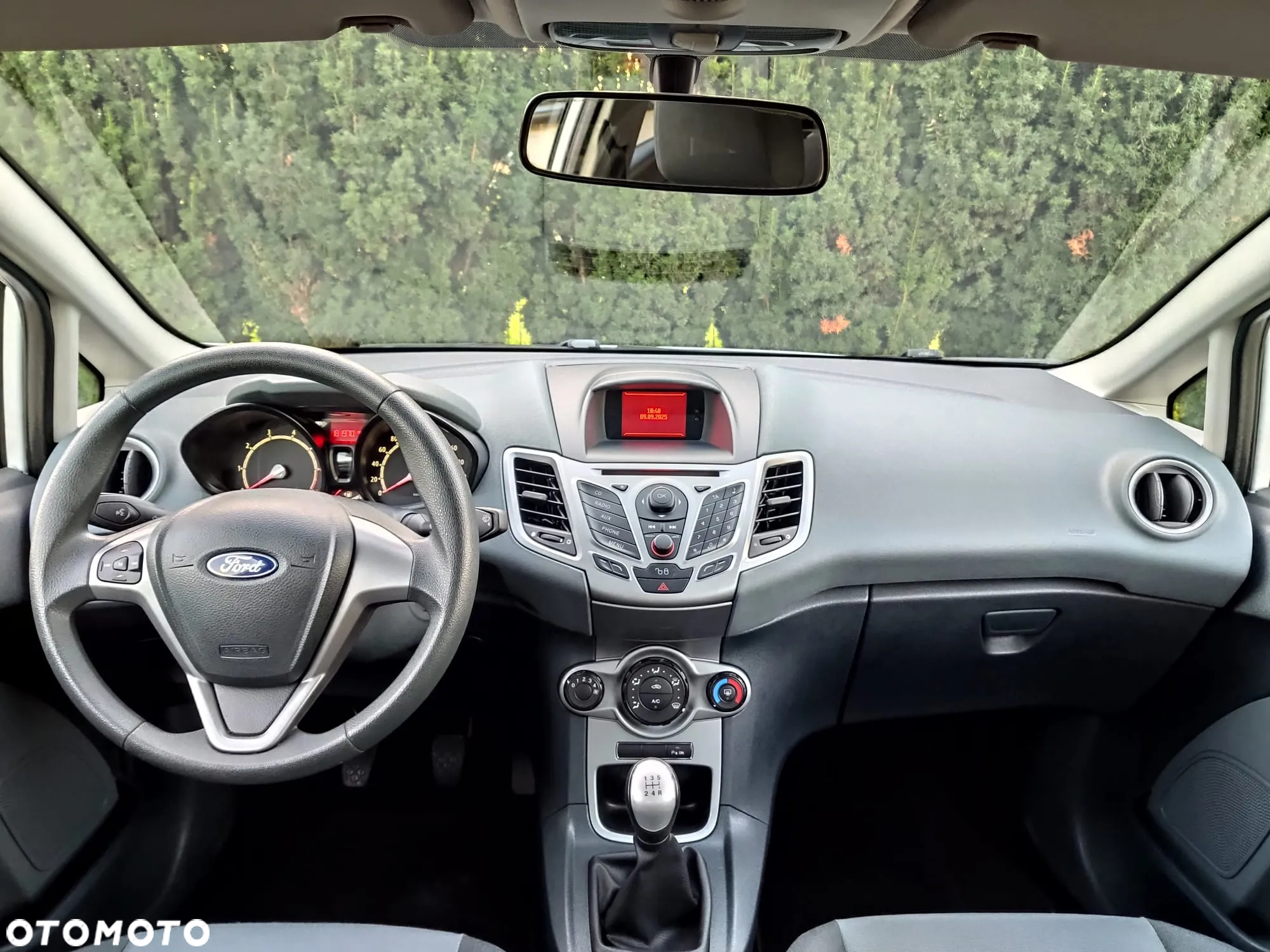 Ford Fiesta 1.25 Ambiente - 6
