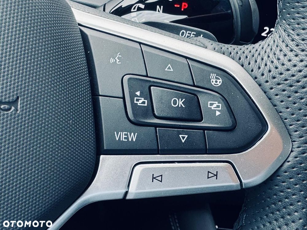 Volkswagen Tiguan - 28