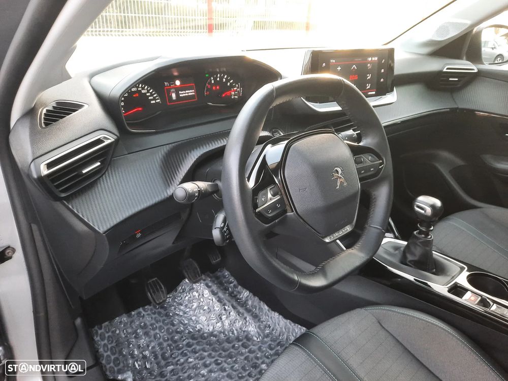 Peugeot 208 1.2 PureTech Allure Pack - 20