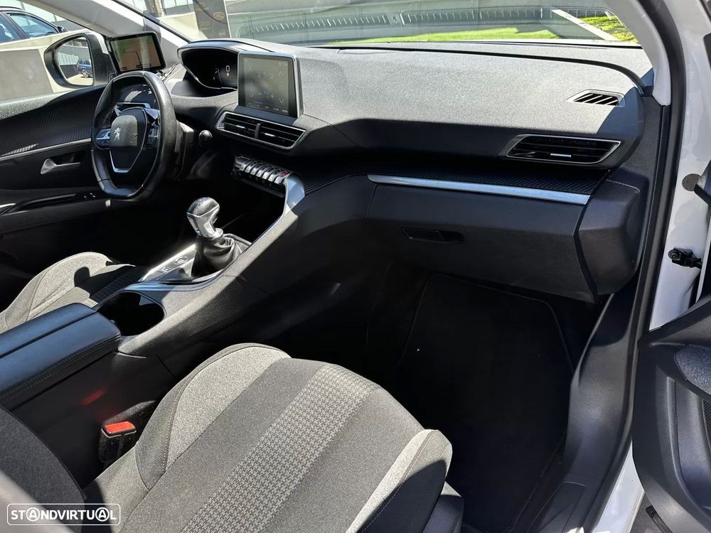 Peugeot 3008 - 34