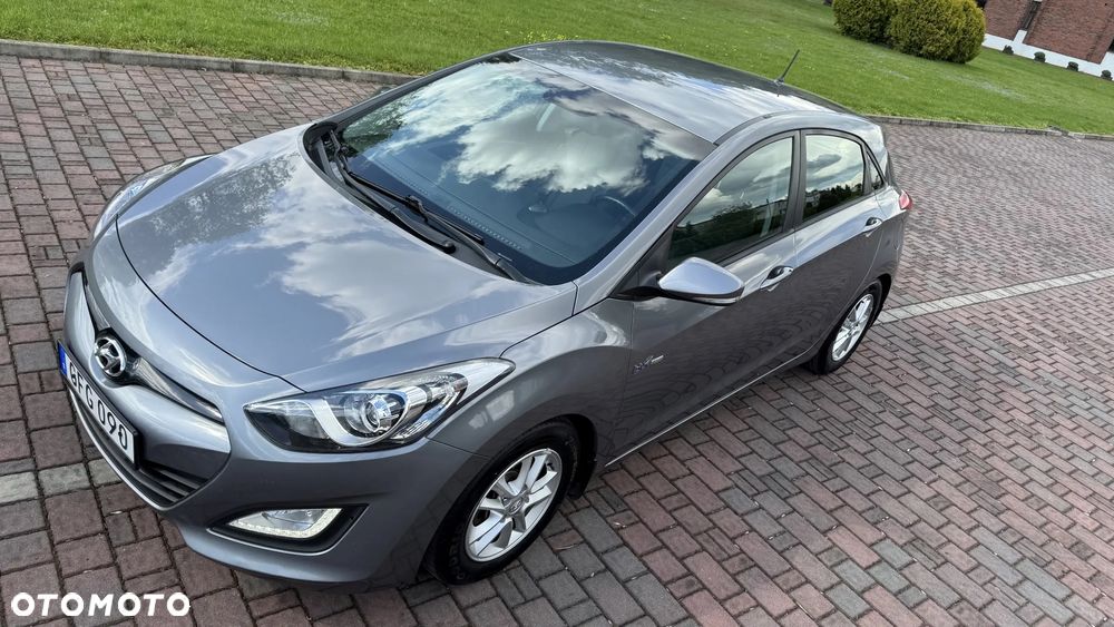 Hyundai i30 blue 1.6 GDI Passion - 20