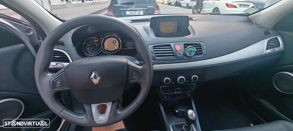 Renault Mégane Break 1.5 dCi Dynamique S - 7