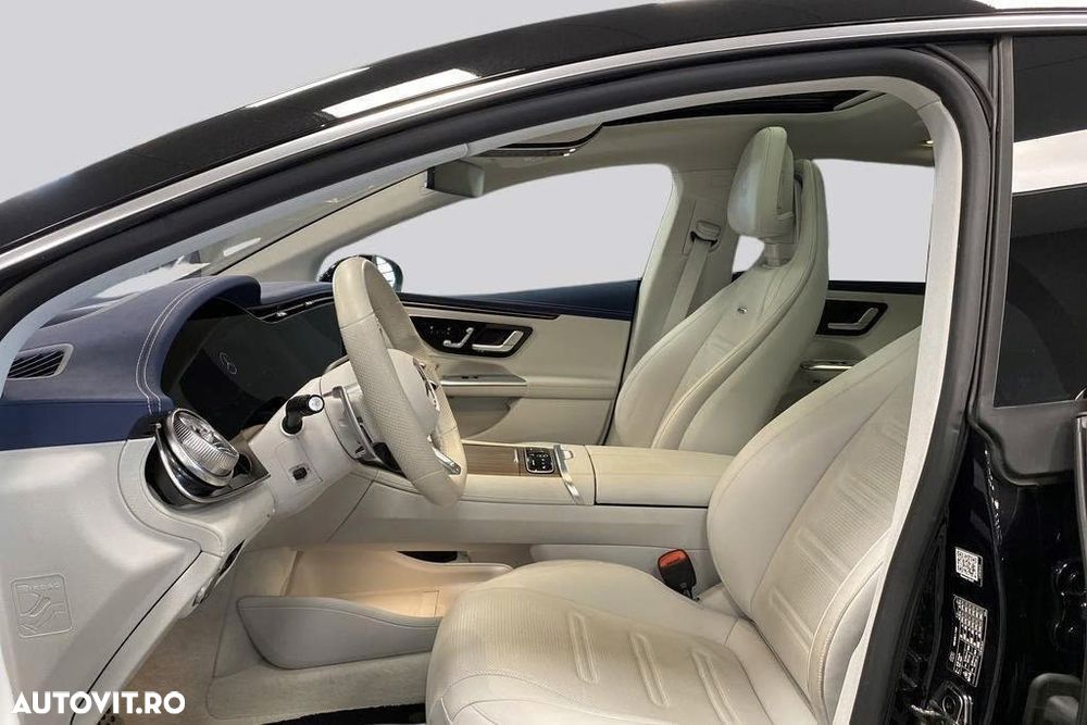 Mercedes-Benz EQE AMG 43 4MATIC - 8