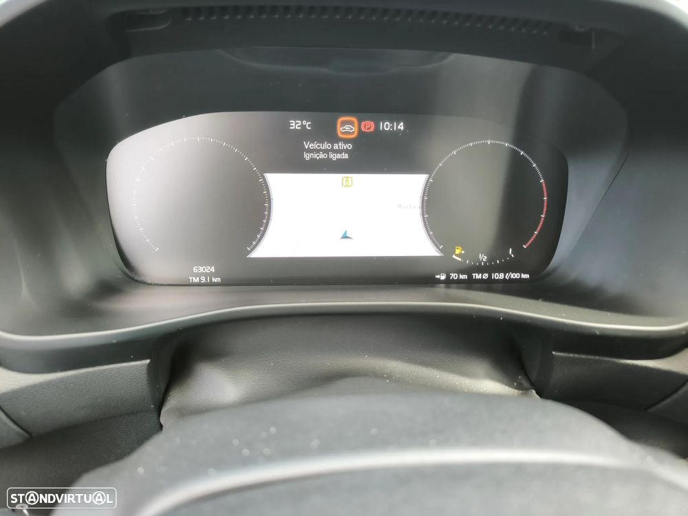 Volvo XC 40 1.5 T3 Tech Edition - 20
