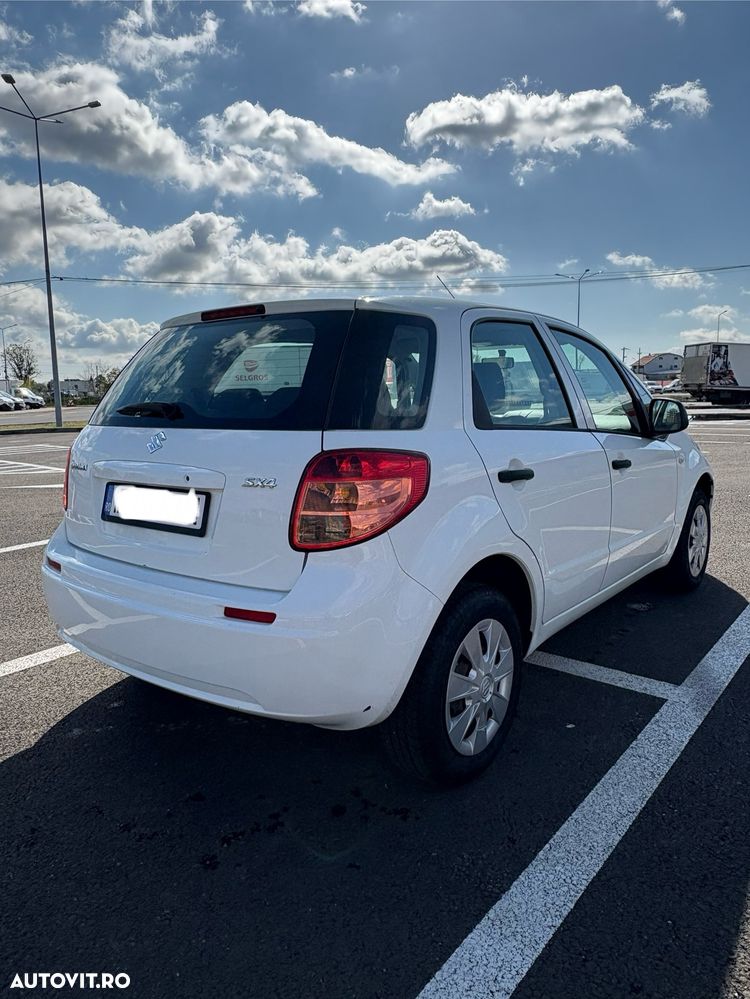 Suzuki SX4 - 6