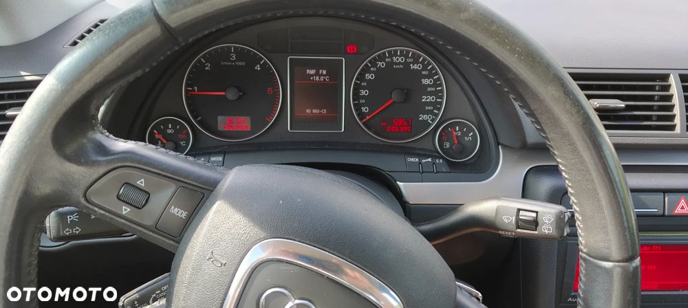 Audi A4 Avant 2.0 TDI DPF - 21