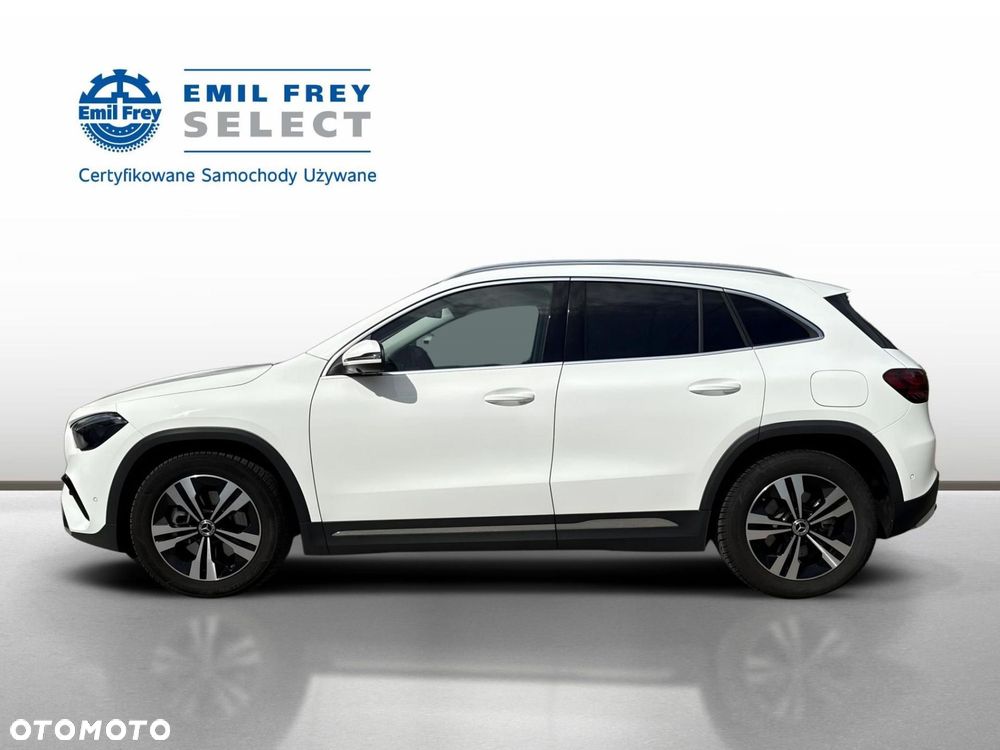 Mercedes-Benz GLA - 3