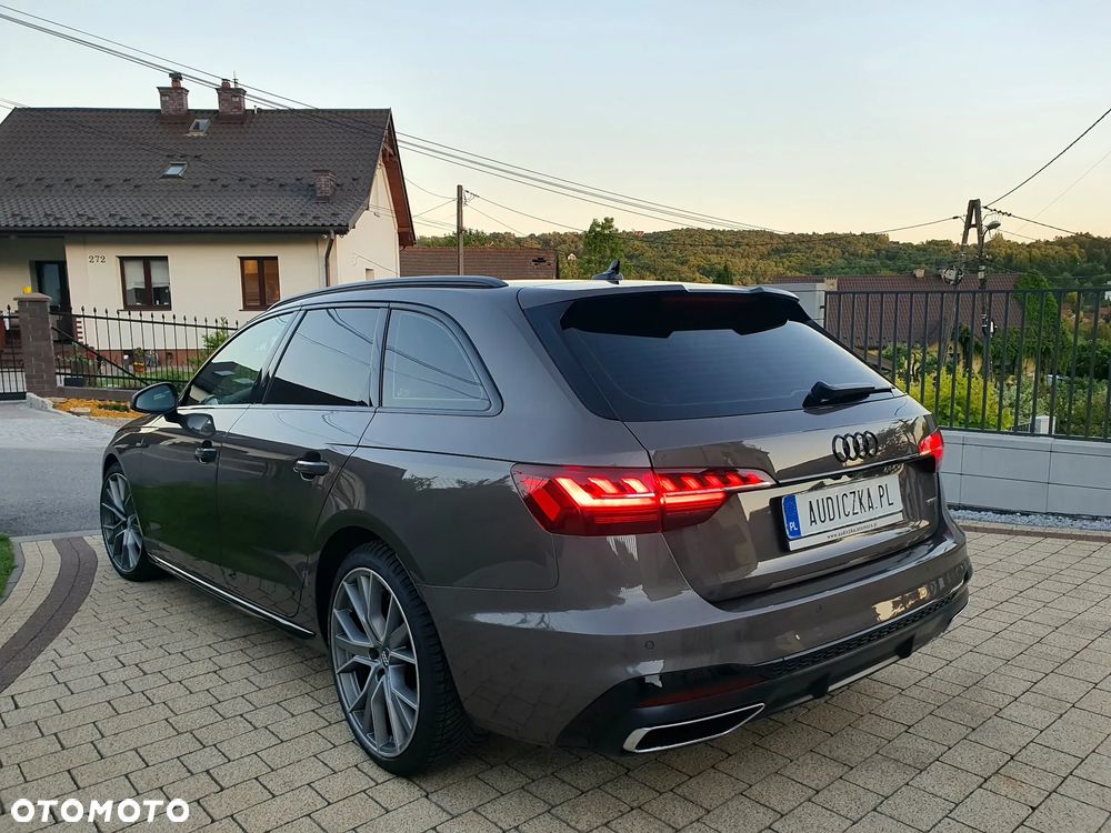 Audi A4 Avant 40 TDI quattro S tronic S line - 34