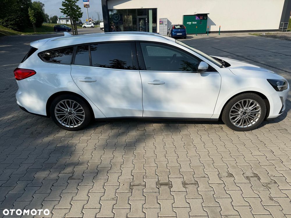 Ford Focus 2.0 TDCi SYNC Edition ASS PowerShift - 4