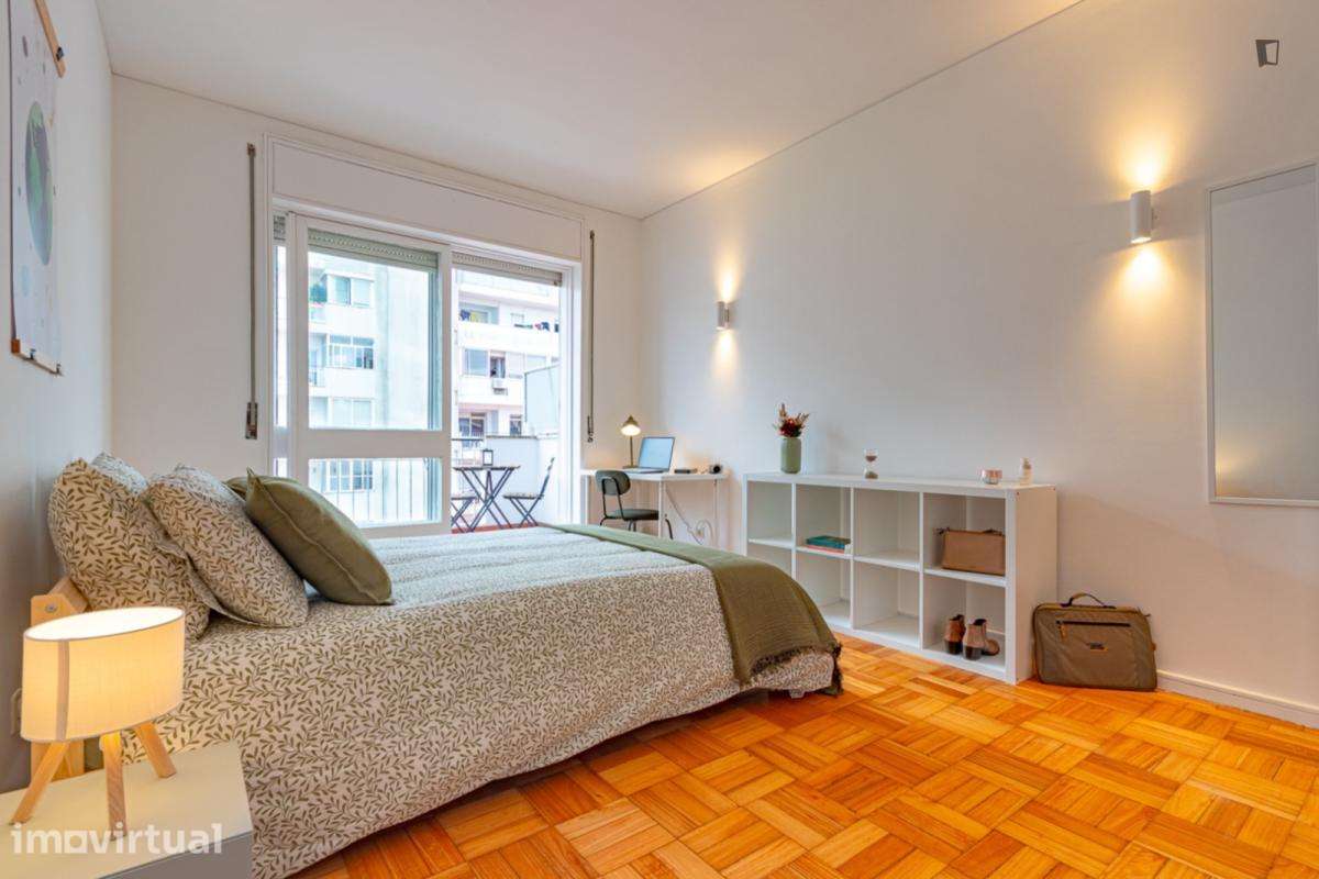 Quarto - localizado em Ramalde Porto - Grande imagem: 4/21