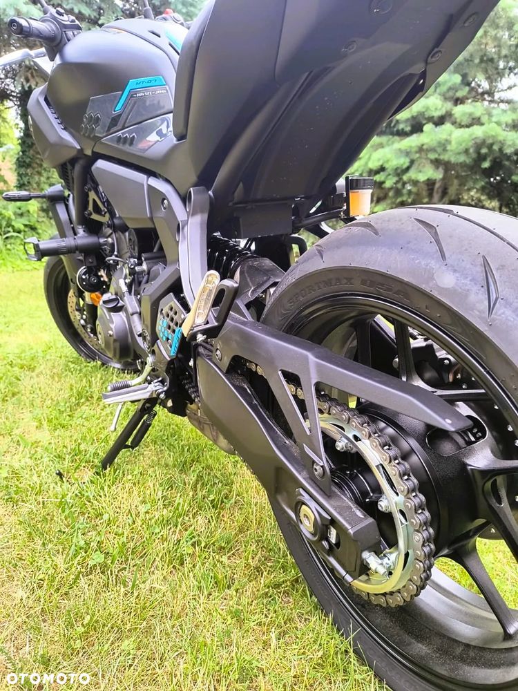 Yamaha MT - 4