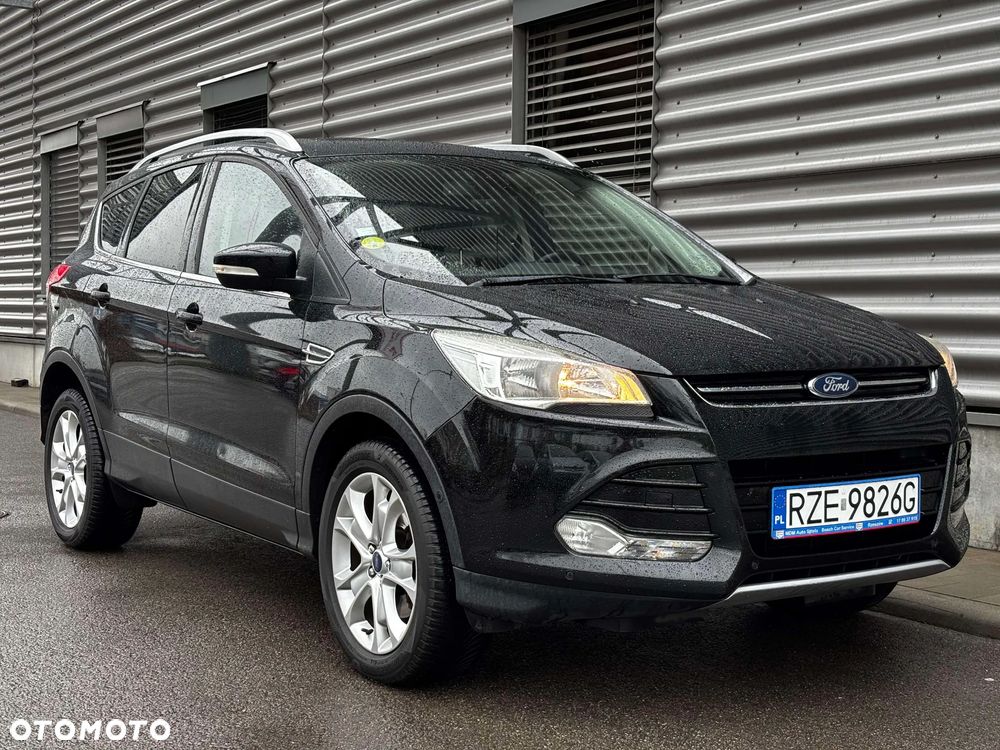 Ford Kuga 2.0 TDCi 2x4 Titanium - 1