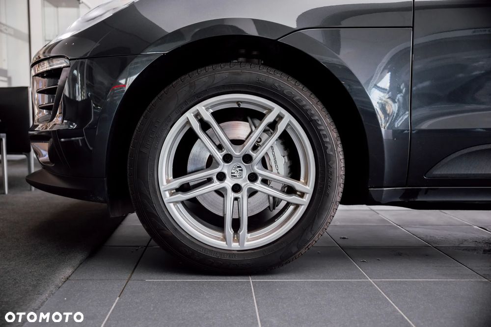 Porsche Macan S - 21