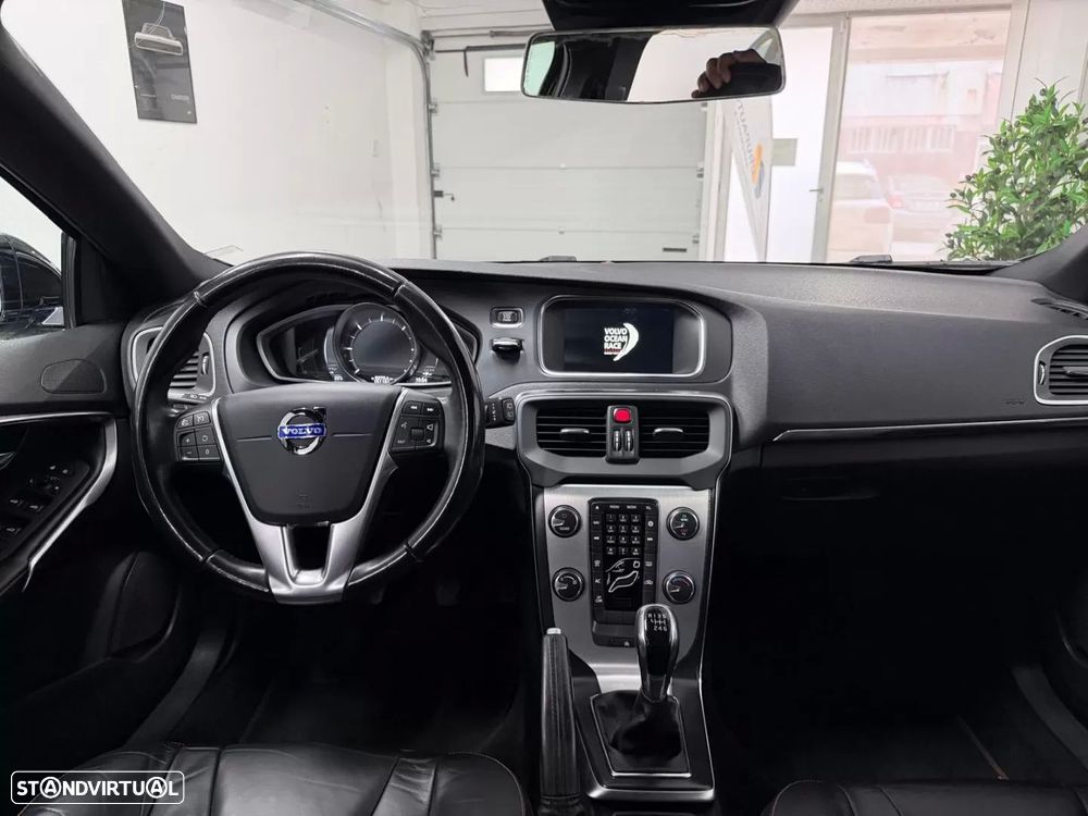 Volvo V40 1.6 D2 Volvo Ocean Race - 6