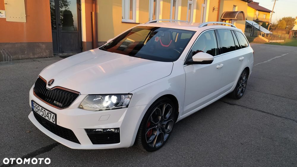 Skoda Octavia 2014 photo 2