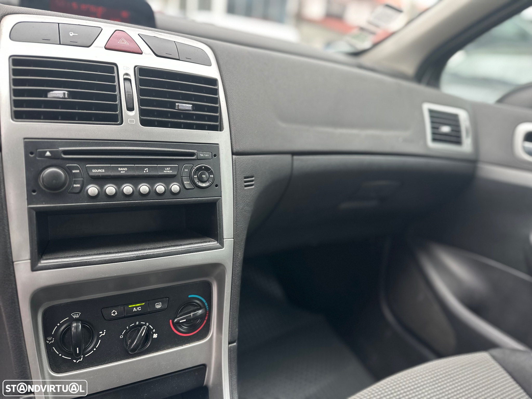 Peugeot 307 1.6 HDi Premium - 9