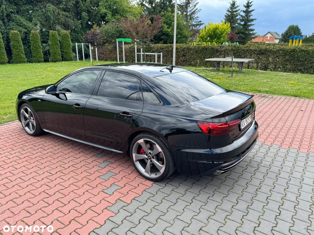 Audi A4 Limousine - 8