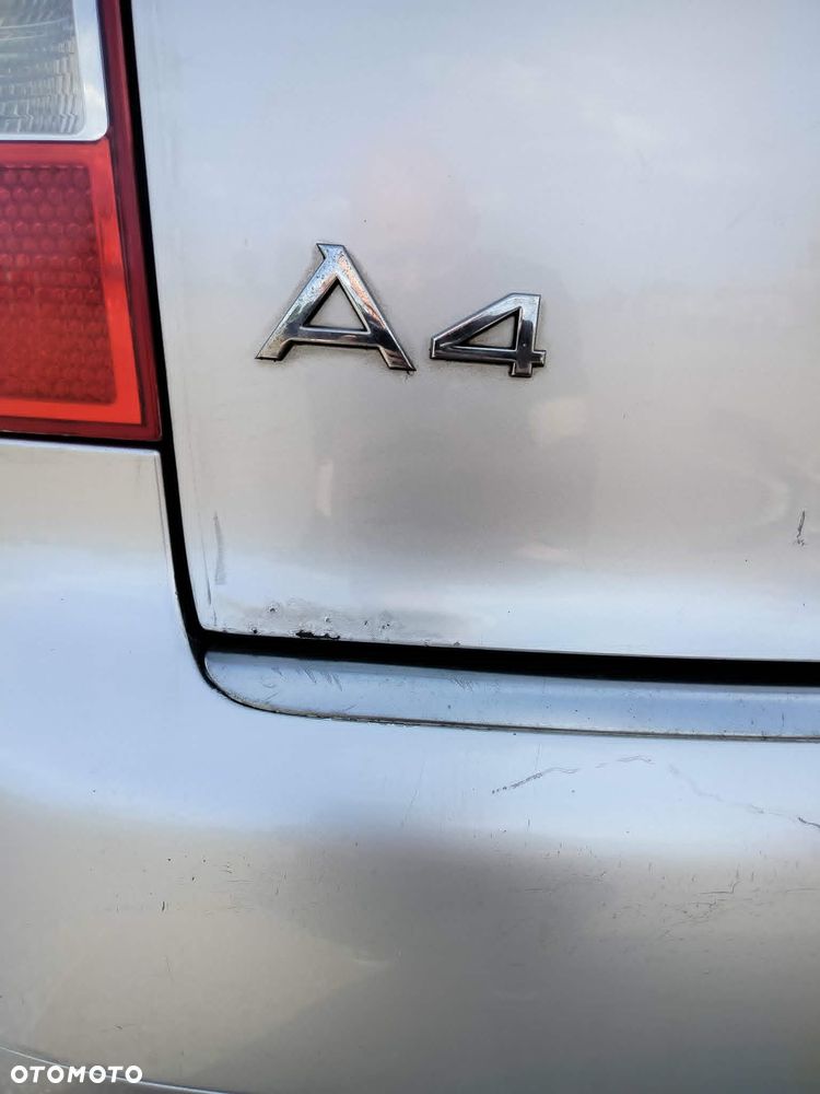 Audi A4 Avant - 6