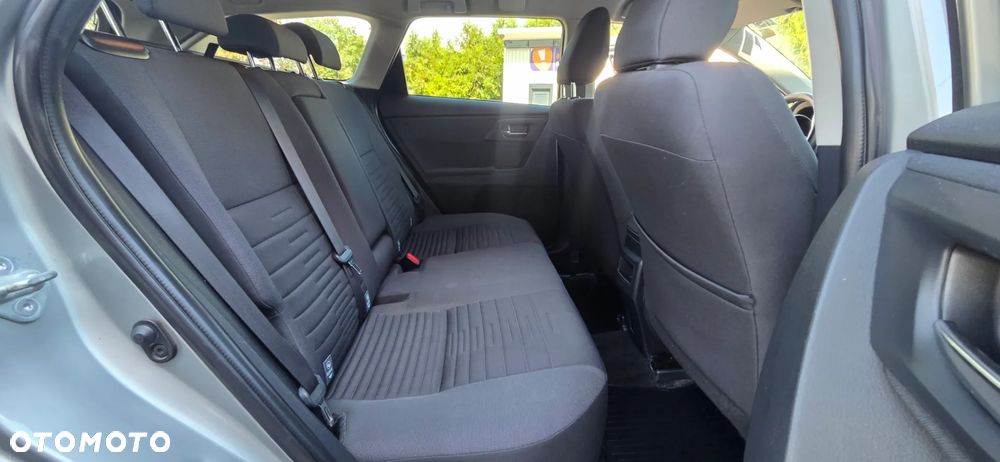 Toyota Auris 1.6 D-4D Design Edition - 35