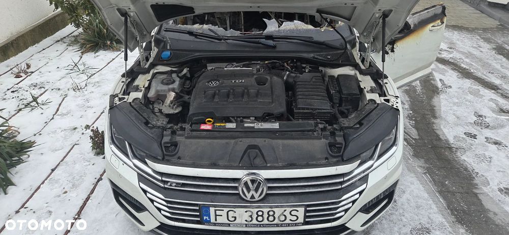 Volkswagen Arteon 2.0 TDI Bi-Turbo SCR 4Mot R-Line DSG - 9