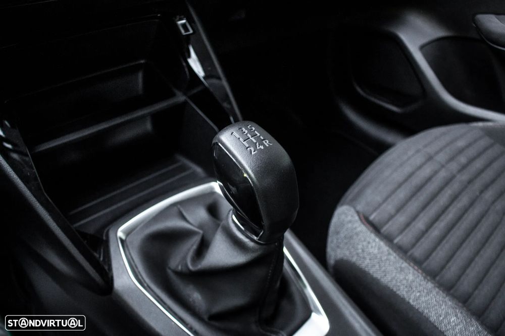 Peugeot 208 1.2 PureTech Active - 20