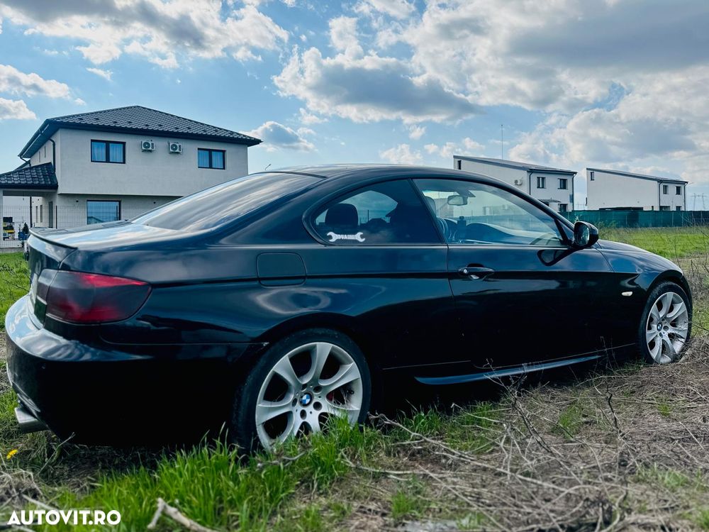 BMW Seria 3 320d Aut. - 7