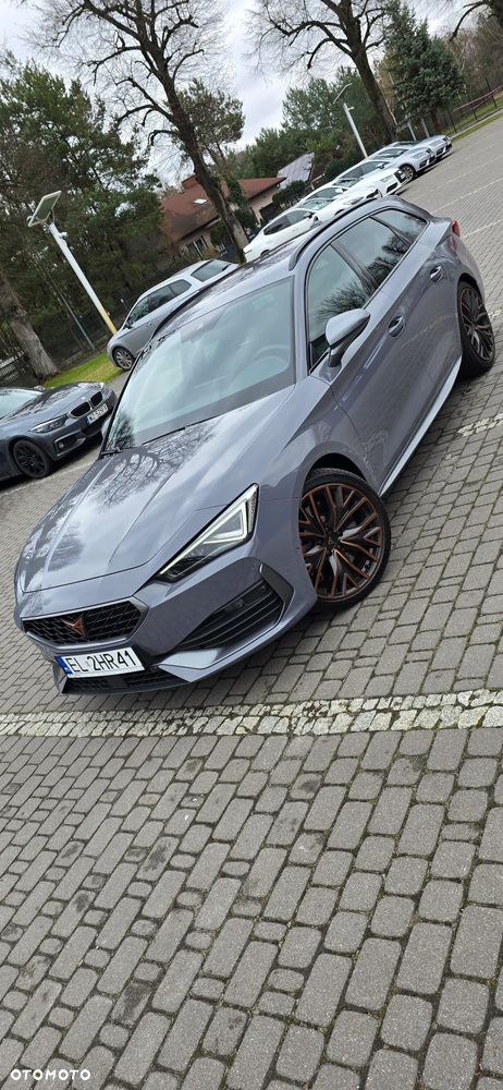 Cupra Leon 2.0 TSI VZ DSG - 2