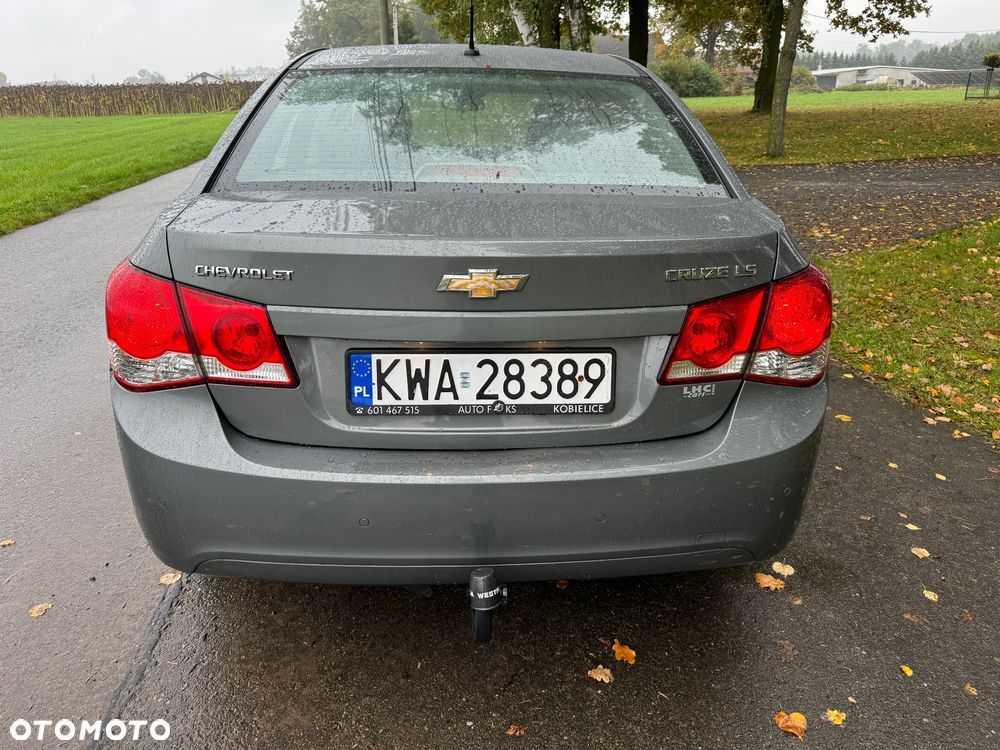 Chevrolet Cruze - 4
