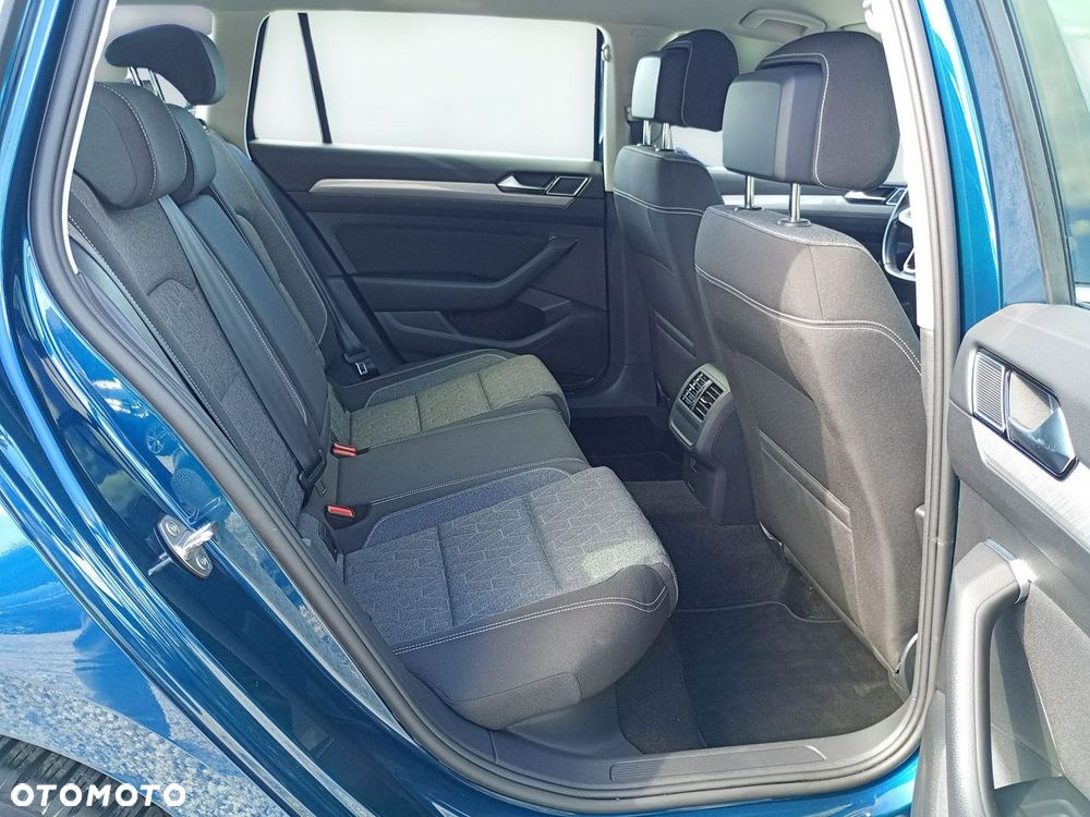 Volkswagen Passat Variant 1.5 TSI EVO Business DSG - 32