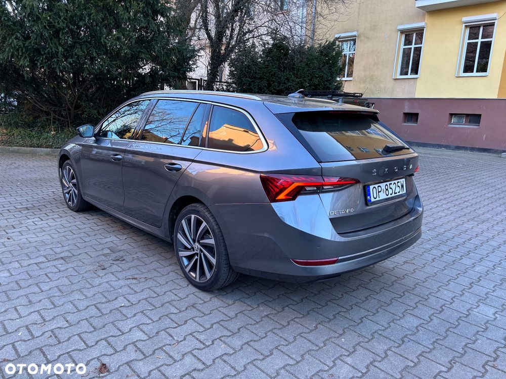 Skoda Octavia 2.0 TDI Style DSG - 8