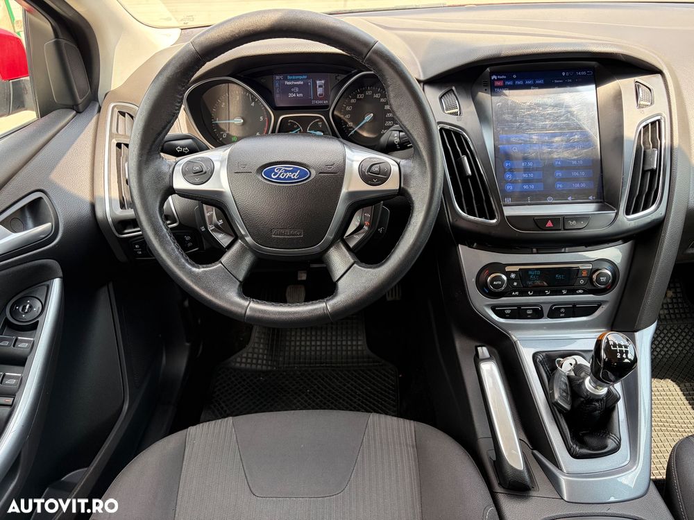 FORD Focus 2011 — imagine 7