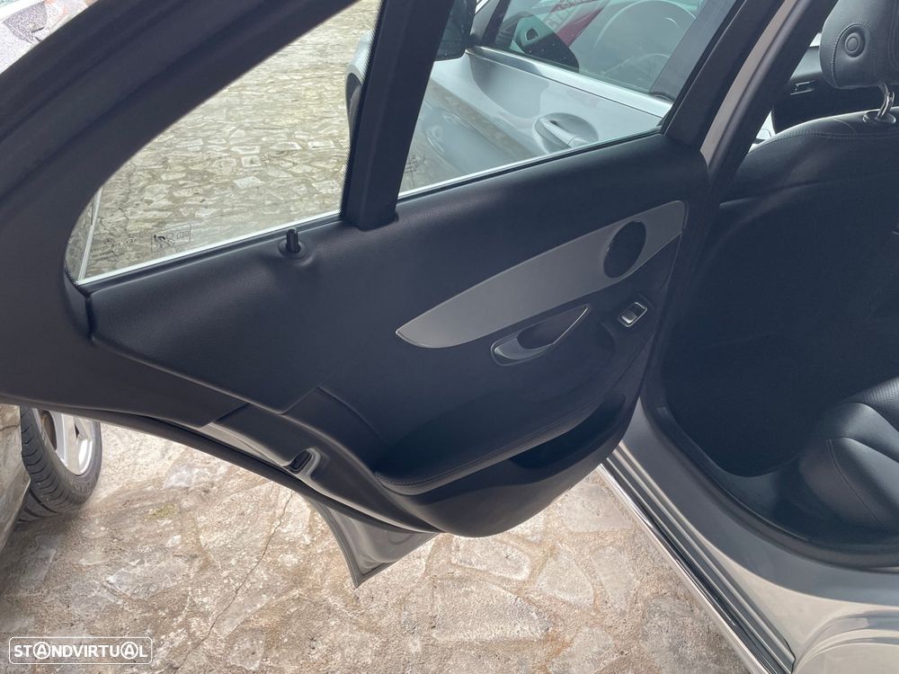 Mercedes-Benz C 220 d Avantgarde Aut. - 18