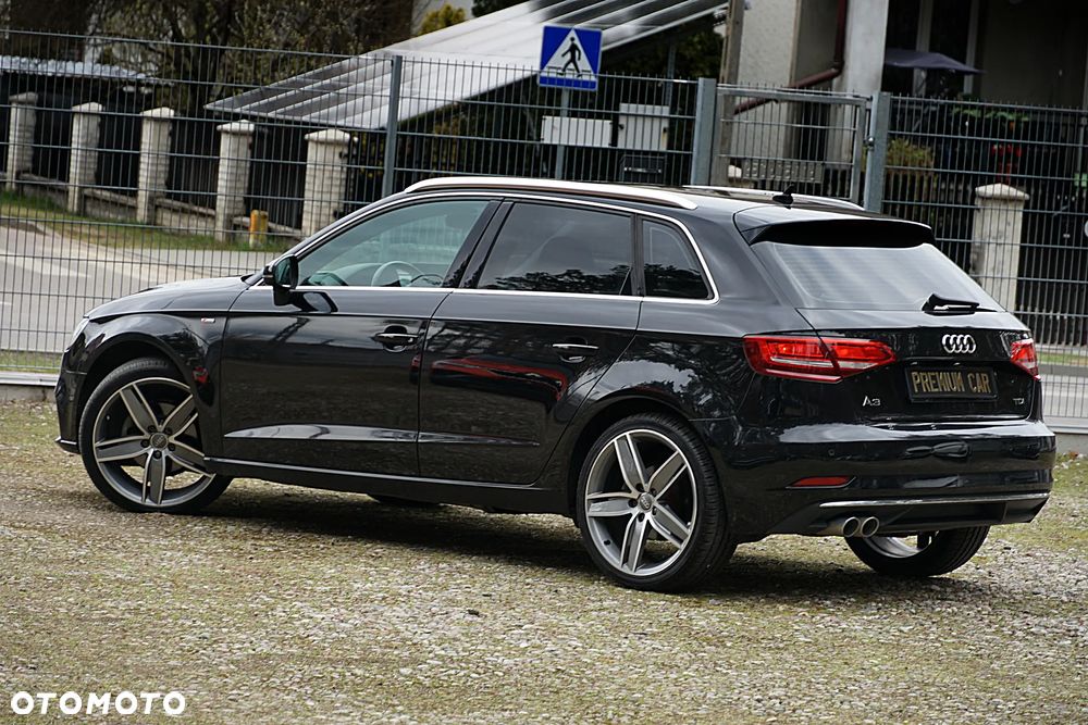 Audi A3 Sportback 2.0 TDI (clean diesel) S tronic S line Sportpaket - 17