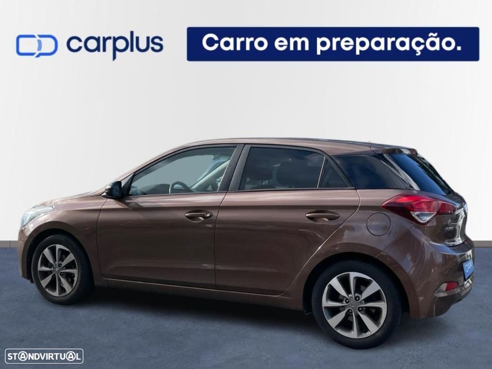 Hyundai i20 1.2 Comfort+Pack Look - 2