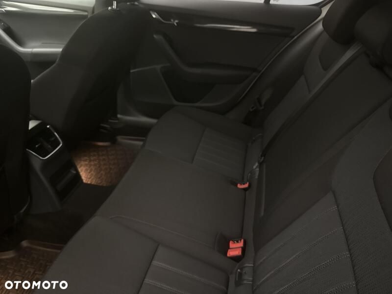 Skoda Octavia 2.0 TDI SCR Style DSG - 19