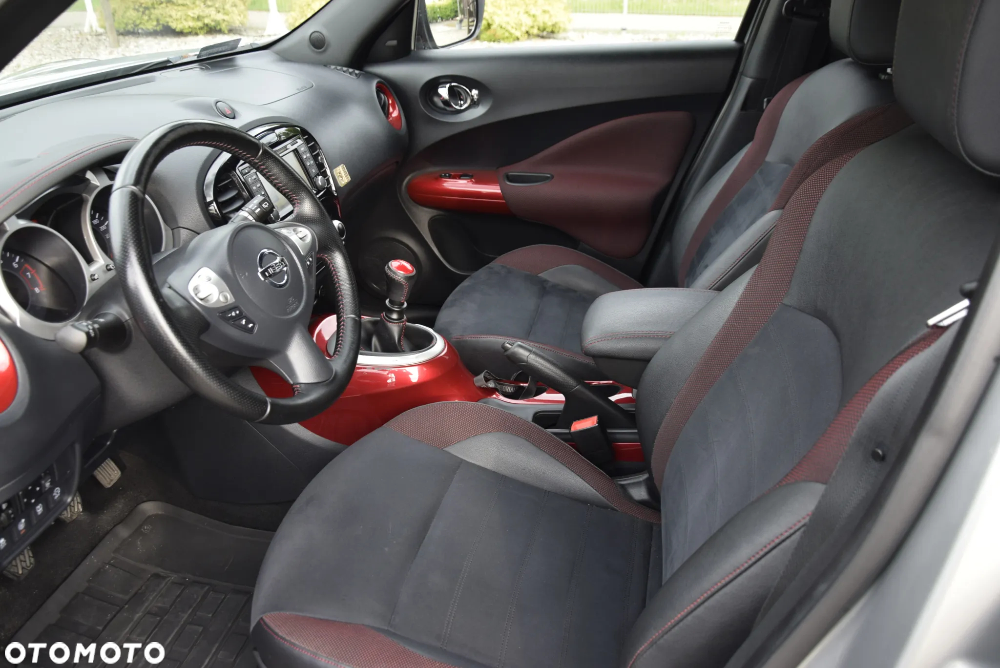 Nissan Juke 1.2 DIG-T Tekna (lea) EU6 - 14