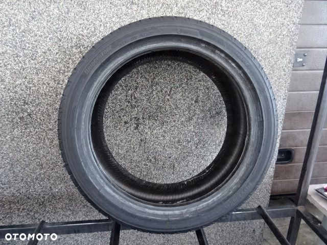235/40/ZR18 95Y Bridgestone Potenza Sport - 6