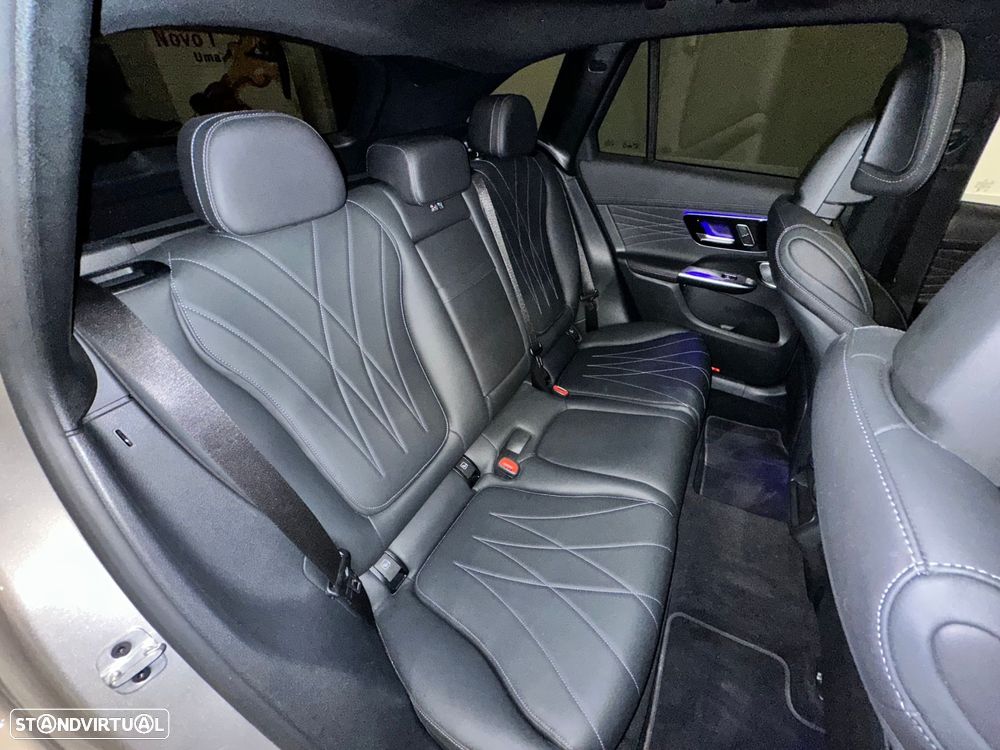 Mercedes-Benz GLC 300 - 30