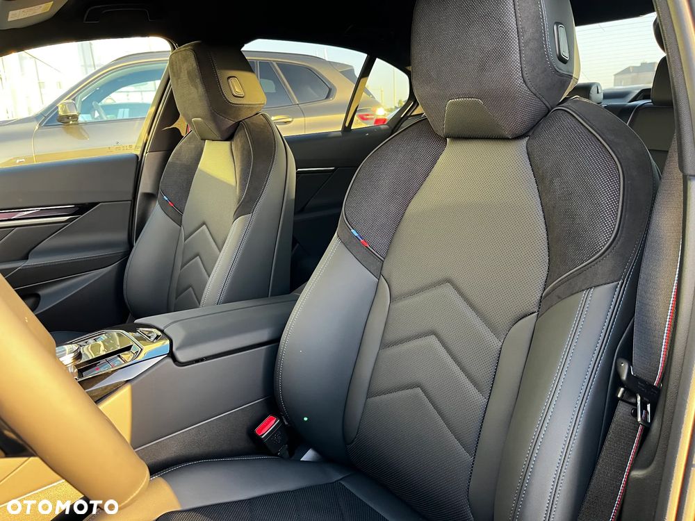 BMW Seria 5 - 12
