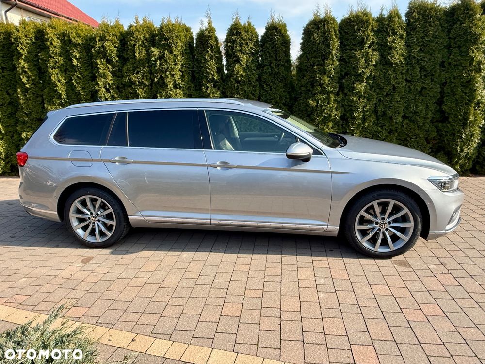 Volkswagen Passat 2.0 TSI Elegance DSG - 19