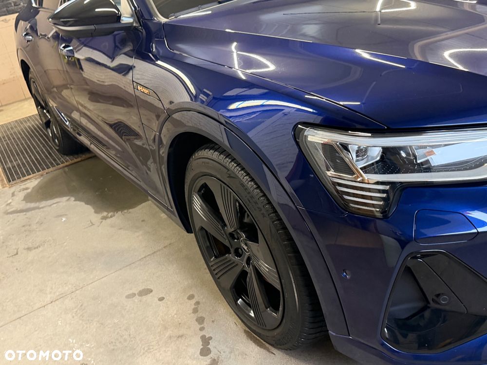 Audi Q8 Sportback e-tron 55 quattro S line - 22